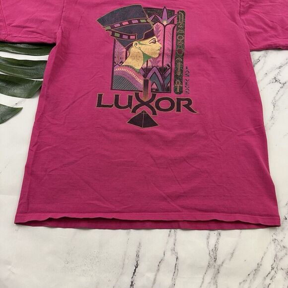 Pyramid Creations Vintage 90s Luxor Las Vegas Graphic Tee Size L Pink Egyptian - Picture 4 of 9